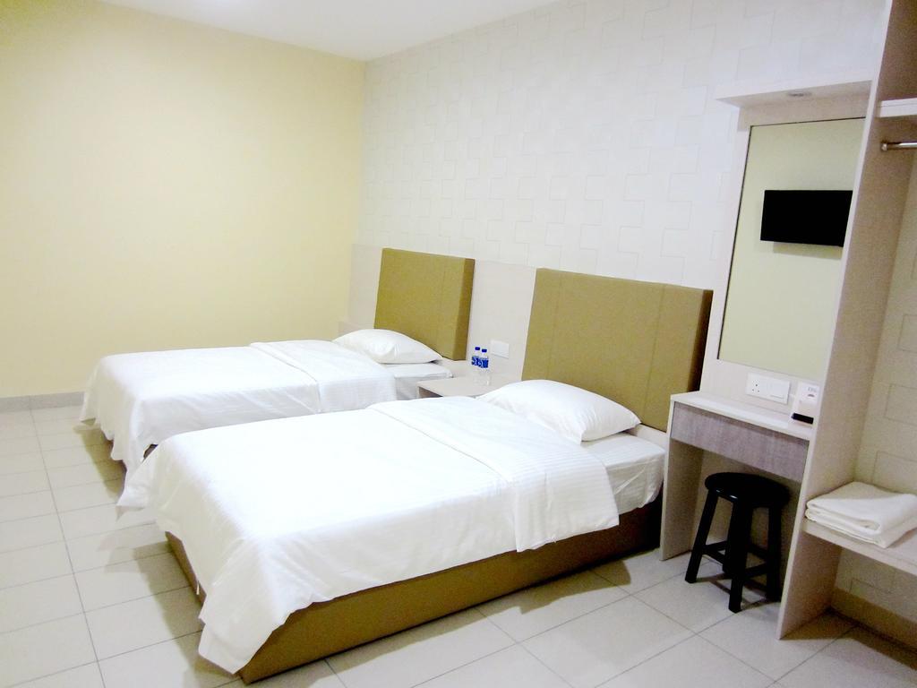 Rg Grand Hotel Batu Pahat Eksteriør billede